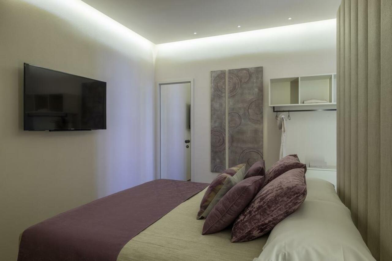 Room 230 Roma Luxury Suites Ngoại thất bức ảnh